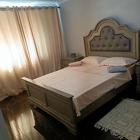 Residence Manu Тыргу-Нямц Экстерьер фото