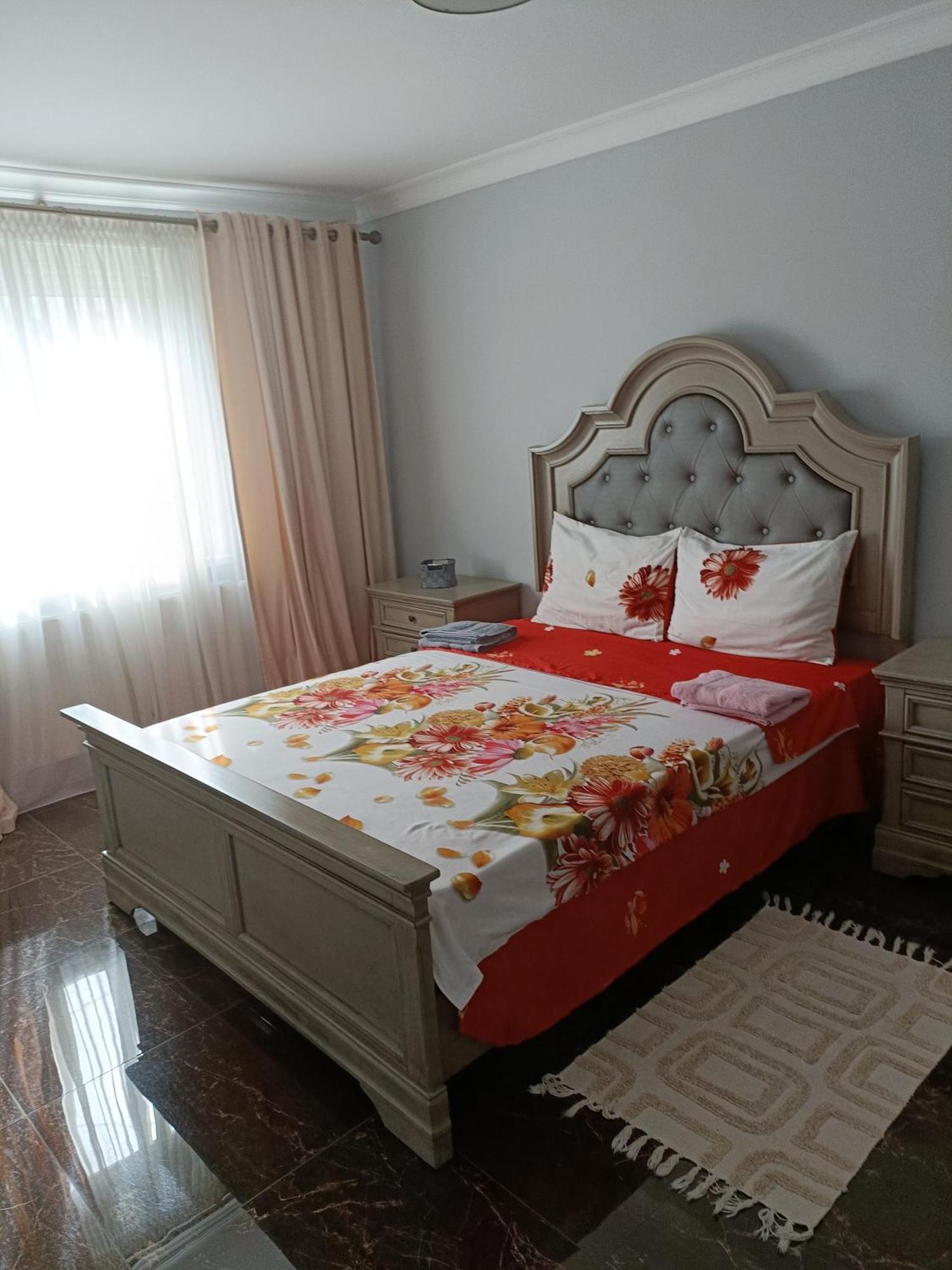 Residence Manu Тыргу-Нямц Экстерьер фото